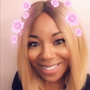 Meet your Posher, Dedra